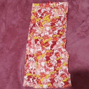 Lularoe mickey leggings
